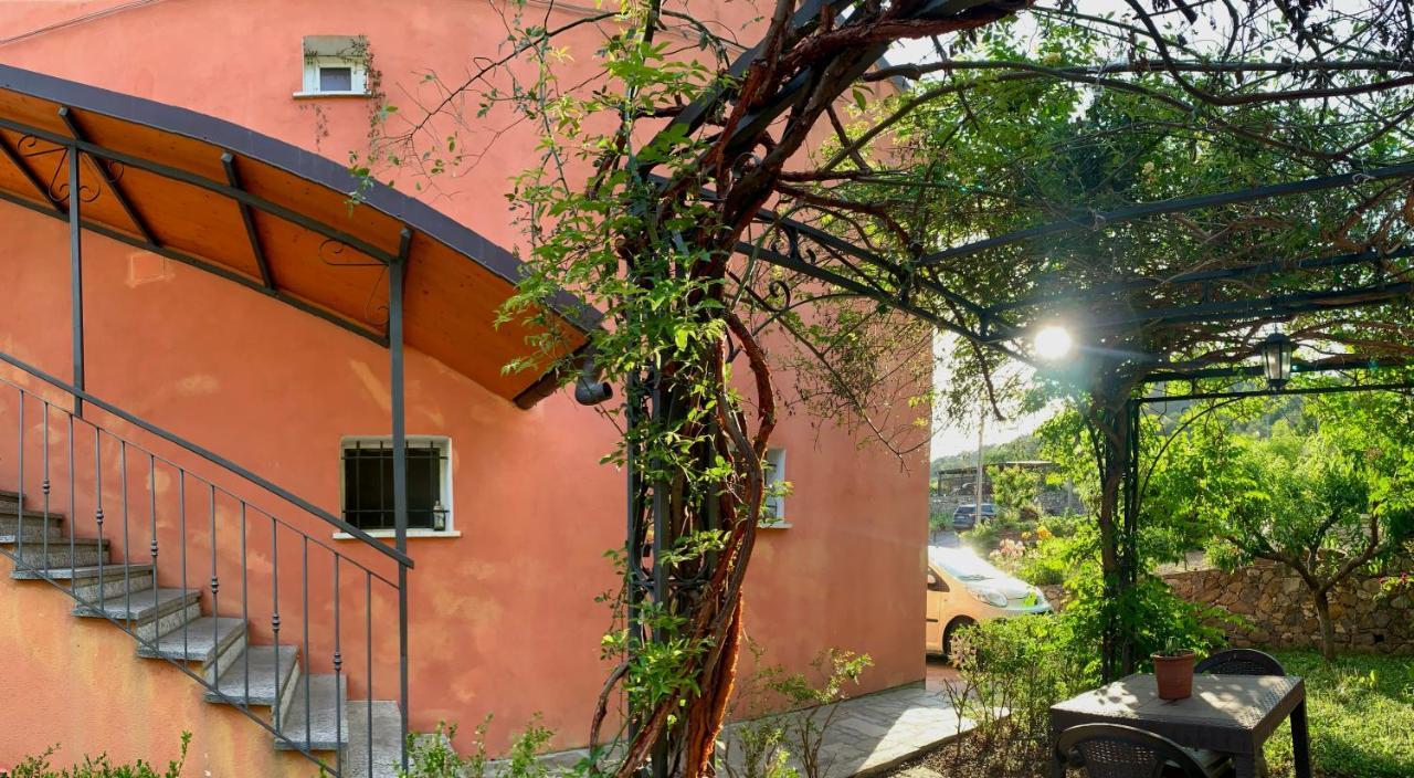 Ligo Bed & Breakfast Villanova d'Albenga Luaran gambar